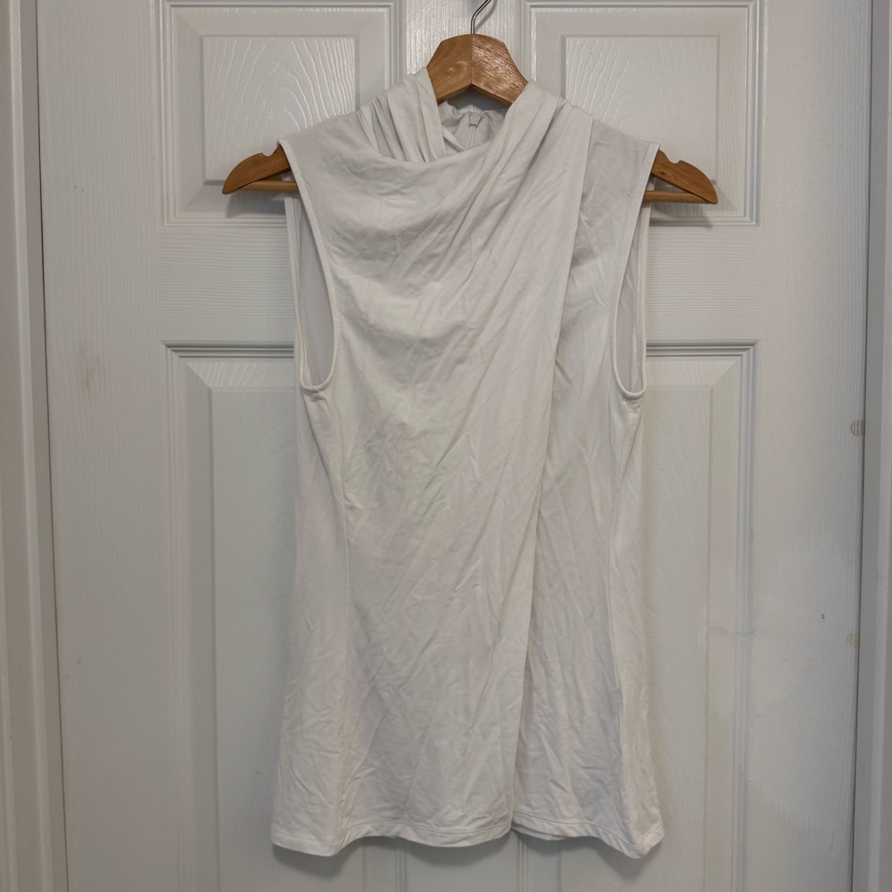 NWT Elie Tahari Sleeveless Twist Neck Knit Draped Top